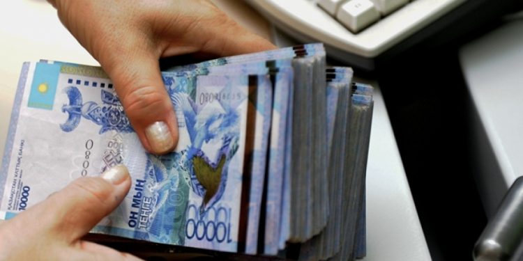 Түркістан облысында бірқатар отбасыларға 500 млн теңге үлестіріліп берілді