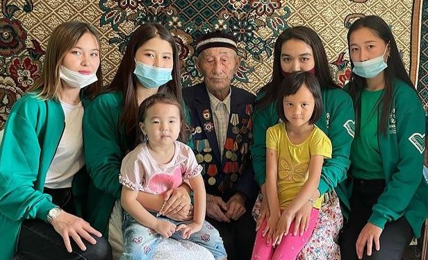 Шымкентте «Мeyirim.kz» порталында тіркелген 3500-ден аса отбасыға көмек көрсетілді