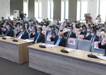 Түркістан: Мәслихат сессиясында 23 мәселе қаралды