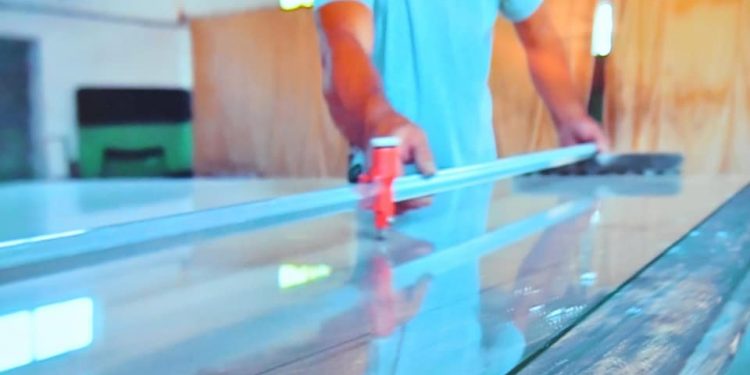 Шымкентте автомобиль шыныларын жасайтын өндіріс жұмысын бастады