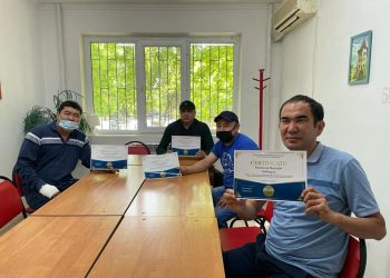 Шымкентте қоғамдық көлік қызметі бойынша электрондық база құру туралы шешім қабылданды
