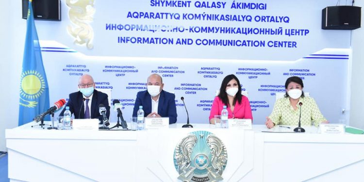 Шымкент: Эпидахуал кезінде 205 мобильді топ жұмыс істеуде