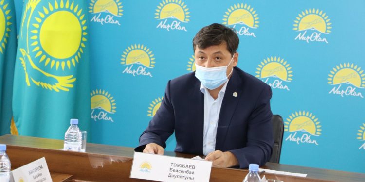 Түркістан: Депутаттардың белсенділігі арта түсті