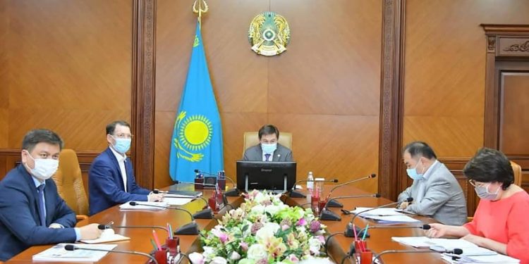 Шымкент: Емханалық қызмет көрсетудің сапасы артуы тиіс