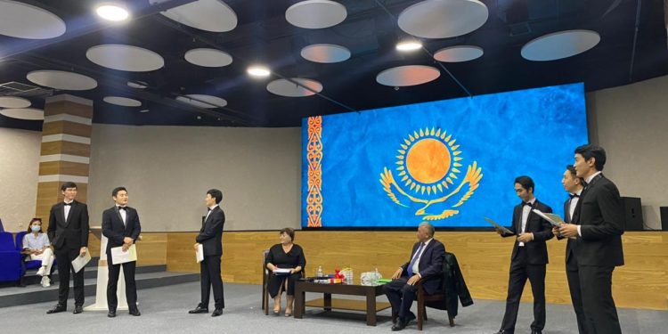 Түркістанда сатира сардары Ермахан Шайхыұлының мерейтойы өтті