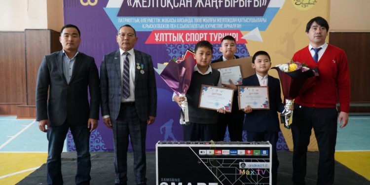 Желтоқсаншылардың құрметіне ұлттық спорттан жарыс өтті