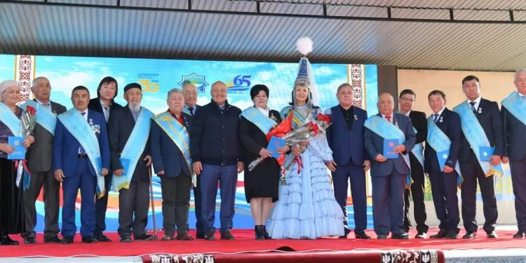 Арыс қаласының 65 жылдық мерейтойы жоғары деңгейде аталып өтті