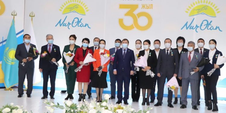 Партия белсенділері марапатталды