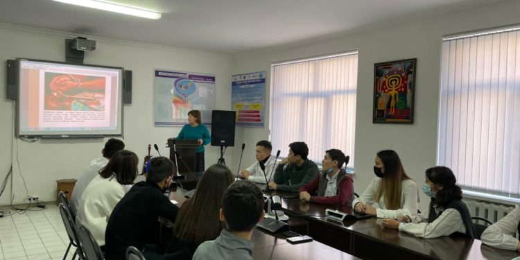 «Пайда ойлама, ар ойла» тақырыбында адалдық сағаты өтті