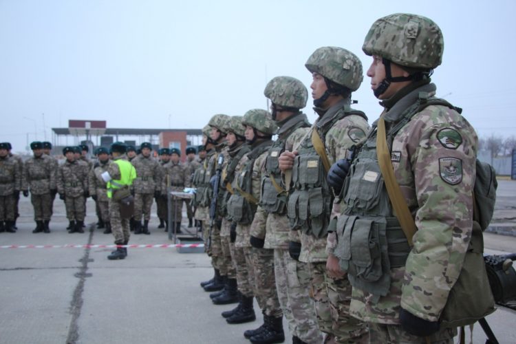 Шымкентте әскери қызметшілер қауіпсіздік шаралары бойынша білімдерін бекітті