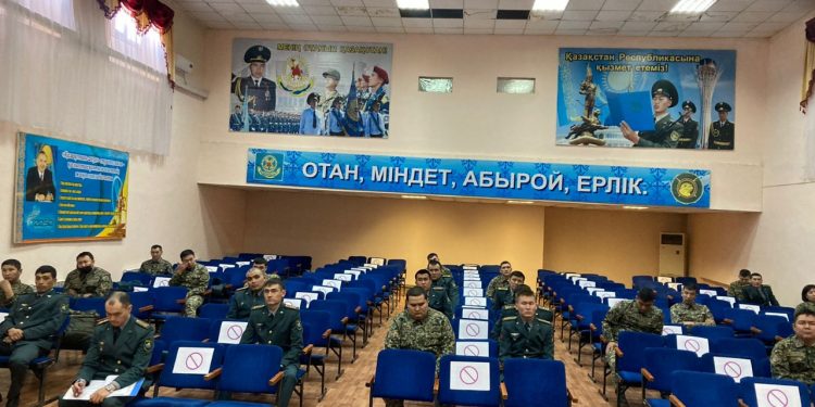 Әскери қызметшілер сыбайлас жемқорлыққа қарсы семинар өткізді