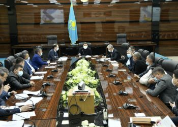 Шымкент : Абай ауданындағы атқарылған жұмыстар сараланды