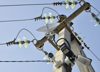 Шымкент : Тәуелсіздікке 20 жыл тұрғын алабына сапалы жарық келді