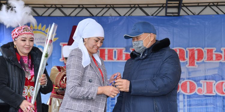 Түркістан:  Төлеби ауданында 120 отбасы баспаналы болды