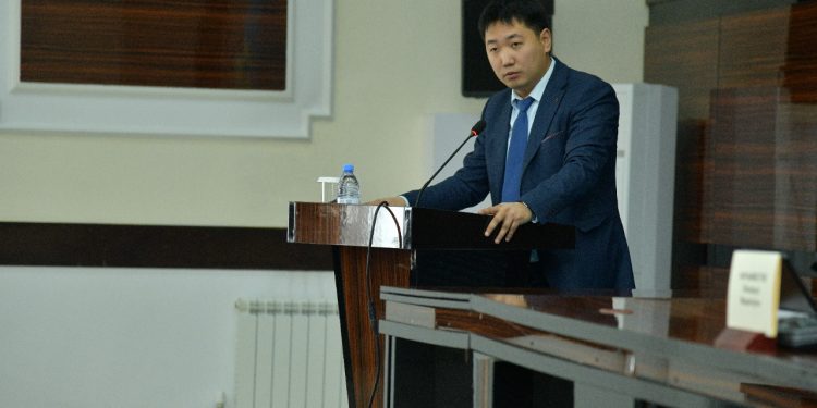 Шымкент : Цифрландыру бағытында маңызды жобаларды іске асыру көзделуде