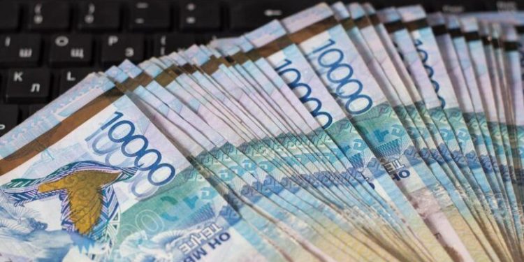 Сыбайлас жемқорлық туралы хабарлағаны үшін 2 миллион теңгеден астам сыйақы алды