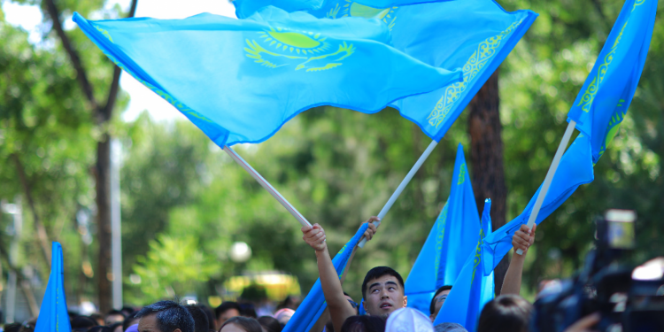 Порядок организации и проведения мирных собраний в Республике Казахстан