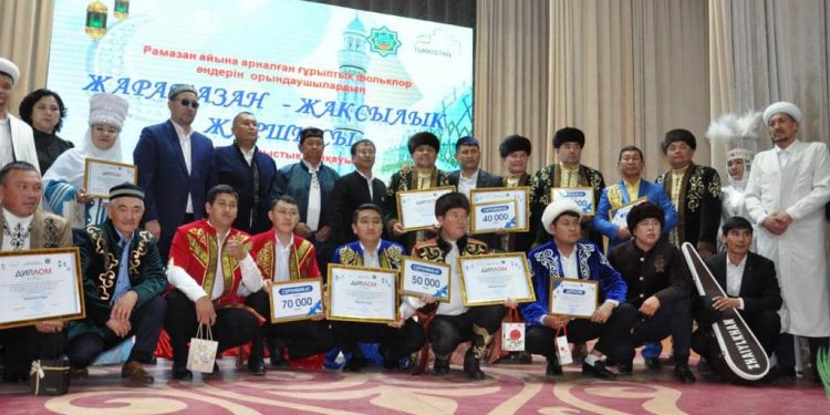 Түркістан облысында жарамазан айтудан жарыс өтті