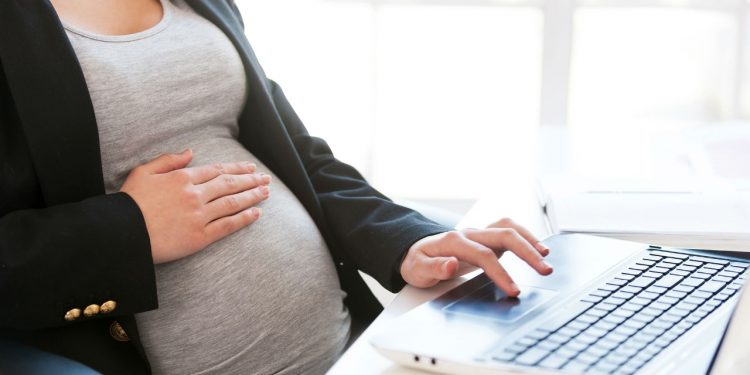 Балаларға арналған жәрдемақыға өтінішті қашан тапсыру қажет?