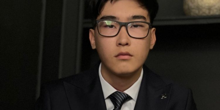 Шымкенттік оқушы әлемнің 34 университетінен шақырту алды