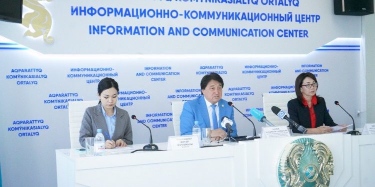 Референдумды халыққа түсіндіру жұмыстары белсенді жүргізілуде