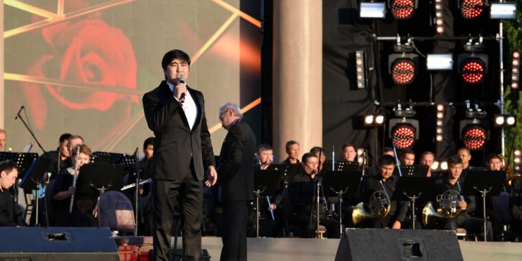 В Шымкенте состоялся концерт «Шымкенттің шырайы – Шәмші»