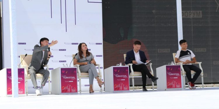Түркістанда «OPEN TURKISTAN YOUTH»  атты жастар форумы басталды