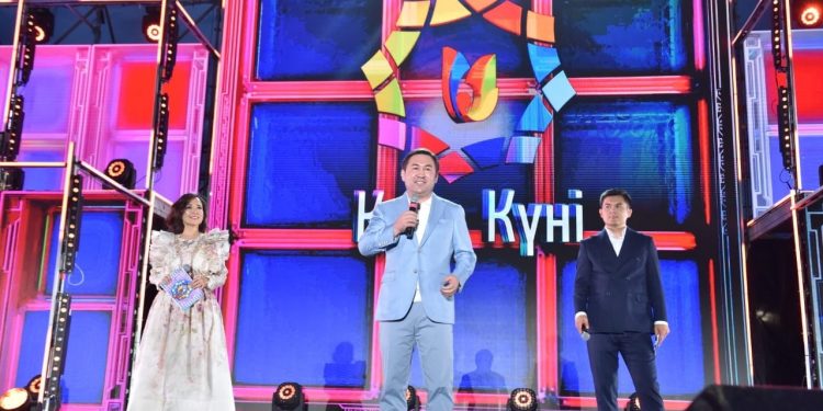 «Шарықтай бер,Шымқалам!» концерті өтті