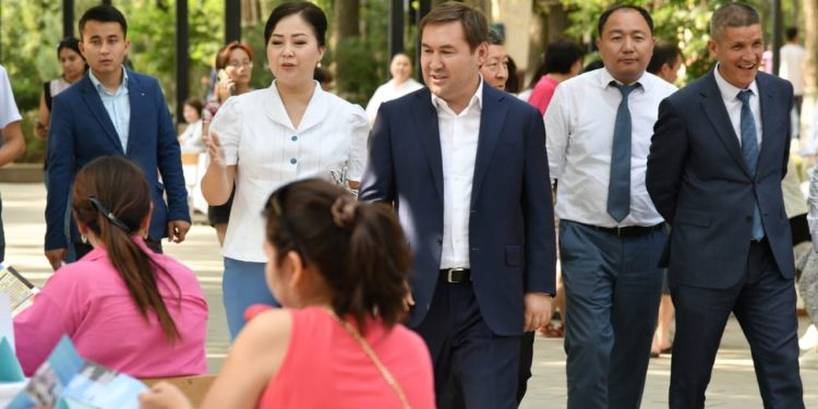 Ярмарка вакансий прошла в Шымкенте