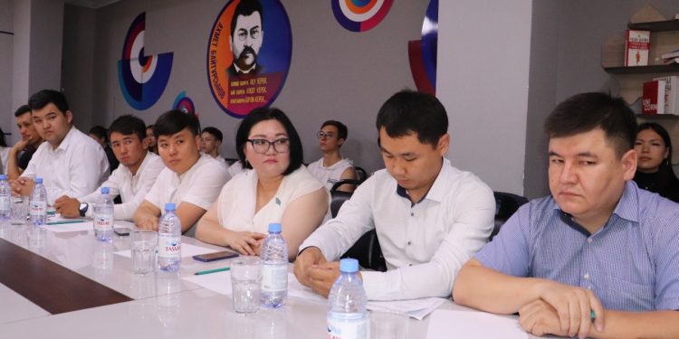 Молодежи Шымкента будет оказана всесторонняя поддержка