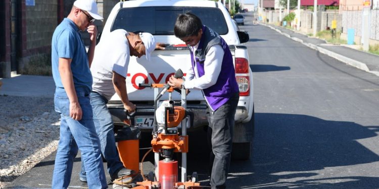 В Шымкенте в этом году ведутся дорожно-строительные работы на 190 объектах