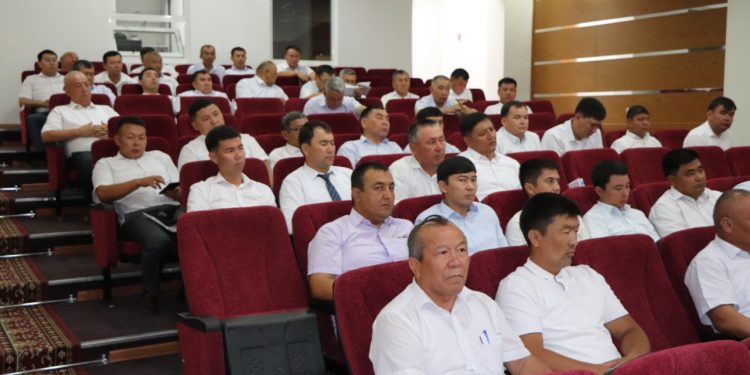 Түркістан : Ауыл әкімдерінің біліктілігін арттыруға арналған семинар басталды