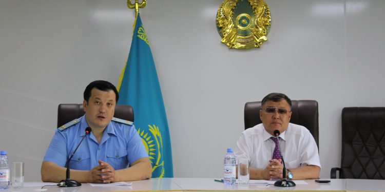 Түркістан: Заңсыз құрылыстар бойынша жауапкершілік мәселесі қаралды