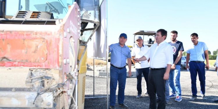 Шымкентте 11 шақырым жолға асфальт төселді