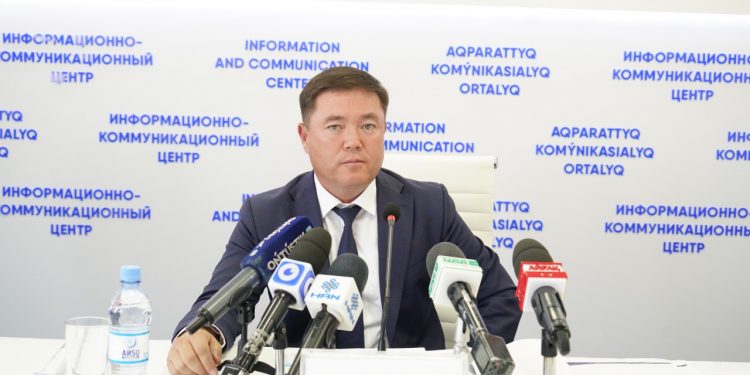 Шымкент: Қыркүйек айына дейін автобустарды кондукторсыз жүйеге өткізуге тиіспіз