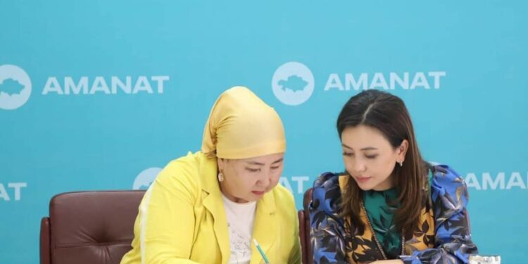 Шымкент : «Miras» қоғамдық кеңесі өтті