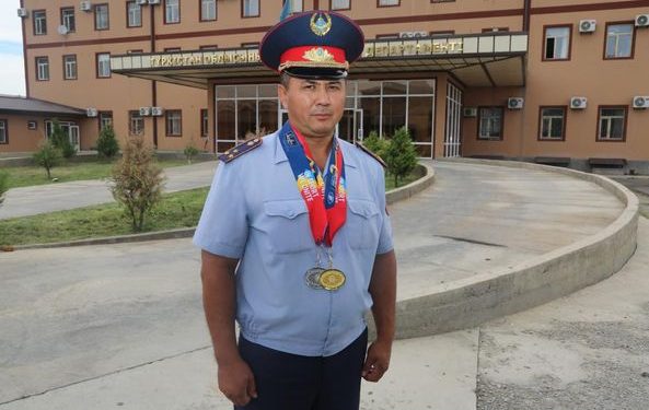 Түркістан облысының полицейі әлемді мойындатты