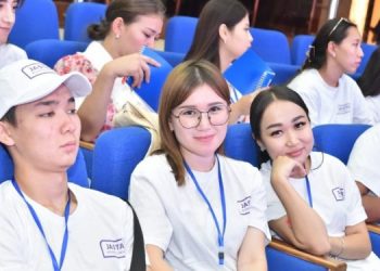 Шымкент:  Волонтеры обменялись опытом