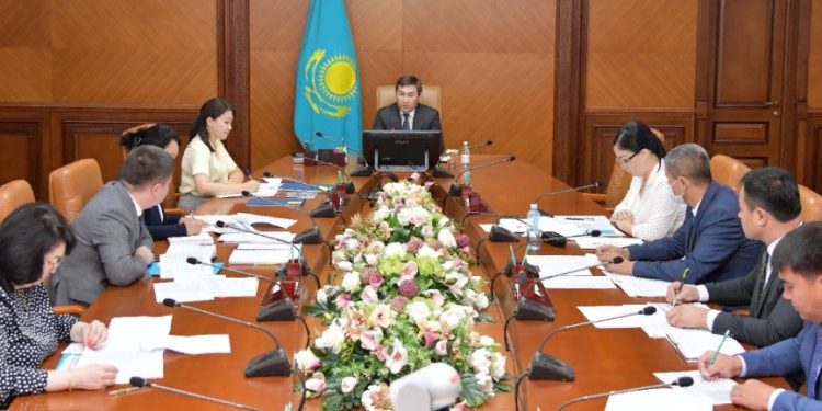 Мұрат Әйтенов мүмкіндігі шектеулі тұрғындарға қолайлы орта қалыптастыруды тапсырды