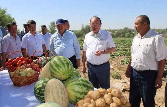 ТҮРКІСТАН: ҚР ПАРЛАМЕНТІНІҢ СЕНАТ ДЕПУТАТТАРЫ ШАРУАЛАРМЕН КЕЗДЕСТІ