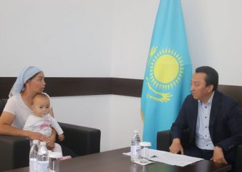 ТӨЛЕБИ: АУДАН ӘКІМІ ЖЕКЕ ҚАБЫЛДАУ ӨТКІЗДІ