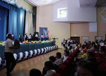 КЕНТАУДА 1000 ОҚУШЫ МЕКТЕПКЕ ҚАЖЕТТІ ҚҰРАЛМЕН ҚАМТЫЛДЫ