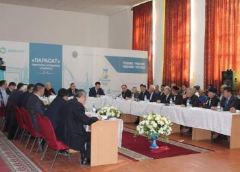 ТҮРКІСТАН: «ПАРАСАТ» ПІКІРТАЛАС КЛУБТАРЫНДА ҚОҒАМДЫҚ МАҢЫЗЫ БАР МӘСЕЛЕЛЕР ШЕШІМІН ТАБУДА