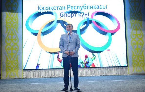 ОТЫРАРДА СПОРТ САЛАСЫНЫҢ ҮЗДІКТЕРІ МАРАПАТТАЛДЫ