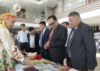 ТҮРКІСТАНДА АХМЕТ БАЙТҰРСЫНҰЛЫНЫҢ 150 ЖЫЛДЫҒЫ ӨТТІ