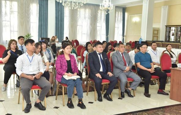 ШЫМКЕНТ: «RUH CAMP» СЕМИНАРЫ ӨТУДЕ