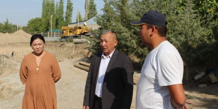 «AMANAT»: ЖАҢА МЕКТЕП ПЕН ЖОЛ ҚҰРЫЛЫСЫ ПАРТИЯ БАҚЫЛАУЫНДА