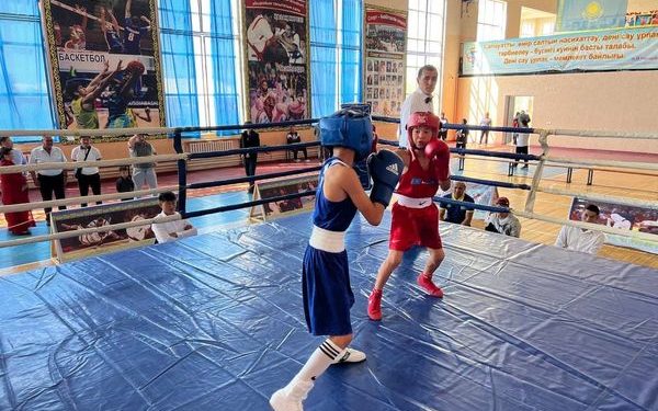 ТҮРКІСТАН: БОКСТАН СЕЙІЛХАН САТТАРХАНҰЛЫН ЕСКЕ АЛУҒА АРНАЛҒАН ТУРНИР ӨТІП ЖАТЫР