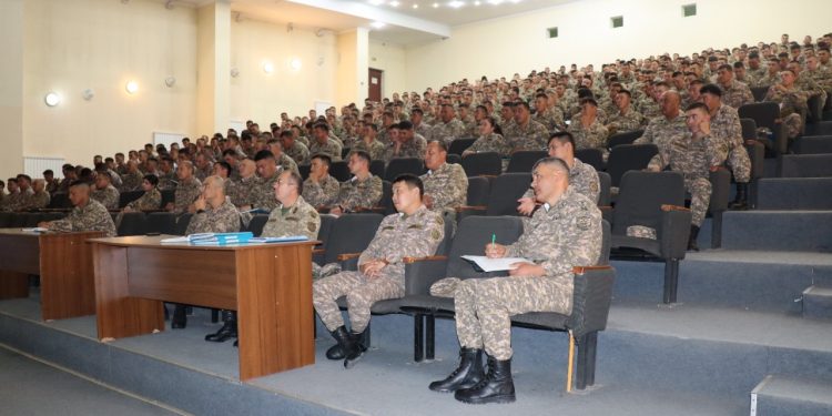 Шымкент : Әскерилерге Президент жолдауы түсіндірілді