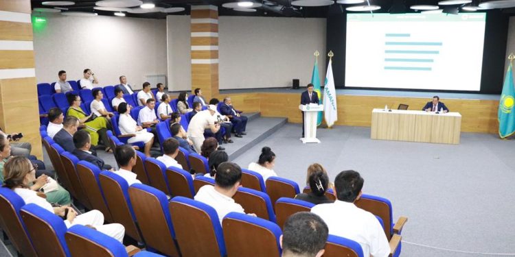 «AMANAT»: ТҮРКІСТАНДА ПАРТИЯЛЫҚ АКТИВ ЖИЫНЫ ӨТТІ